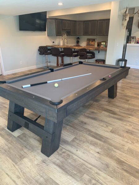 Outlander Smokey Black Maple