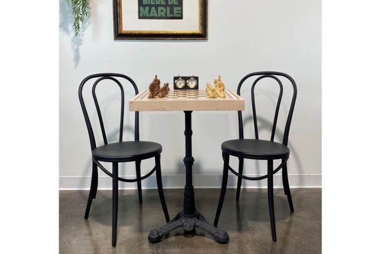 Bistro Table web