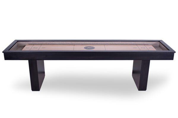 Lola Shuffleboard 01