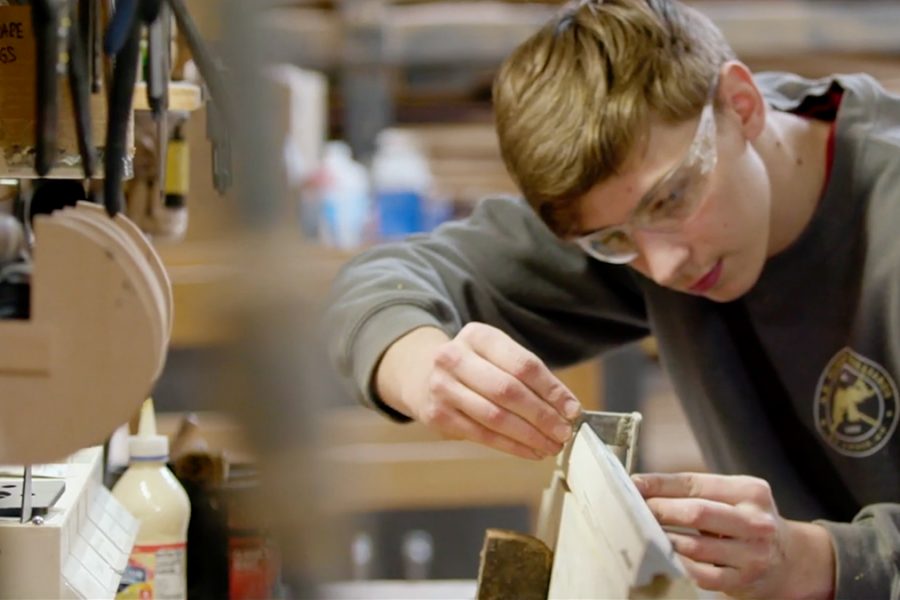 how an ae schmidt table is made vid thumb